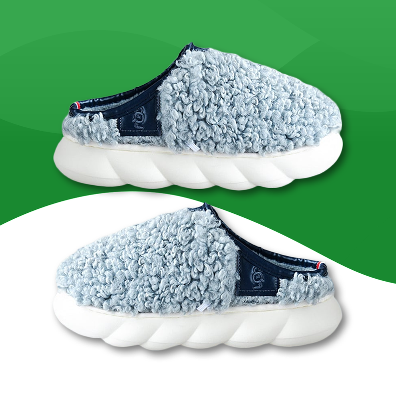 Orthopedic slippers for women in fur for the home